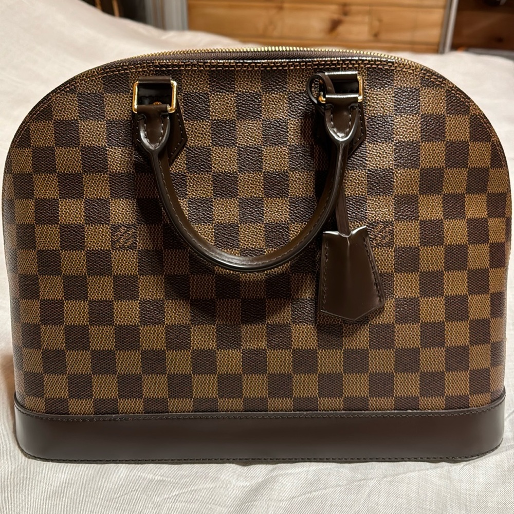 Louis Vuitton Alma MM
